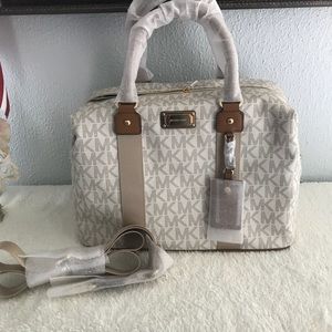Michael kors travel large weekender